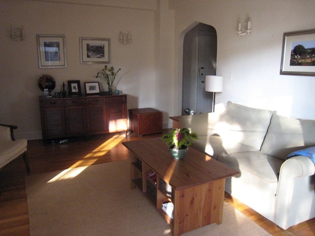 Interior Photo - Sulgrave Manor
