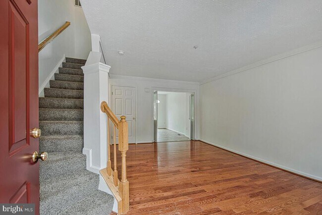 Foto del edificio - 8316 Widgeon Pl