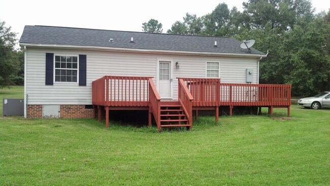 Foto del edificio - 522 Charles Reed Rd