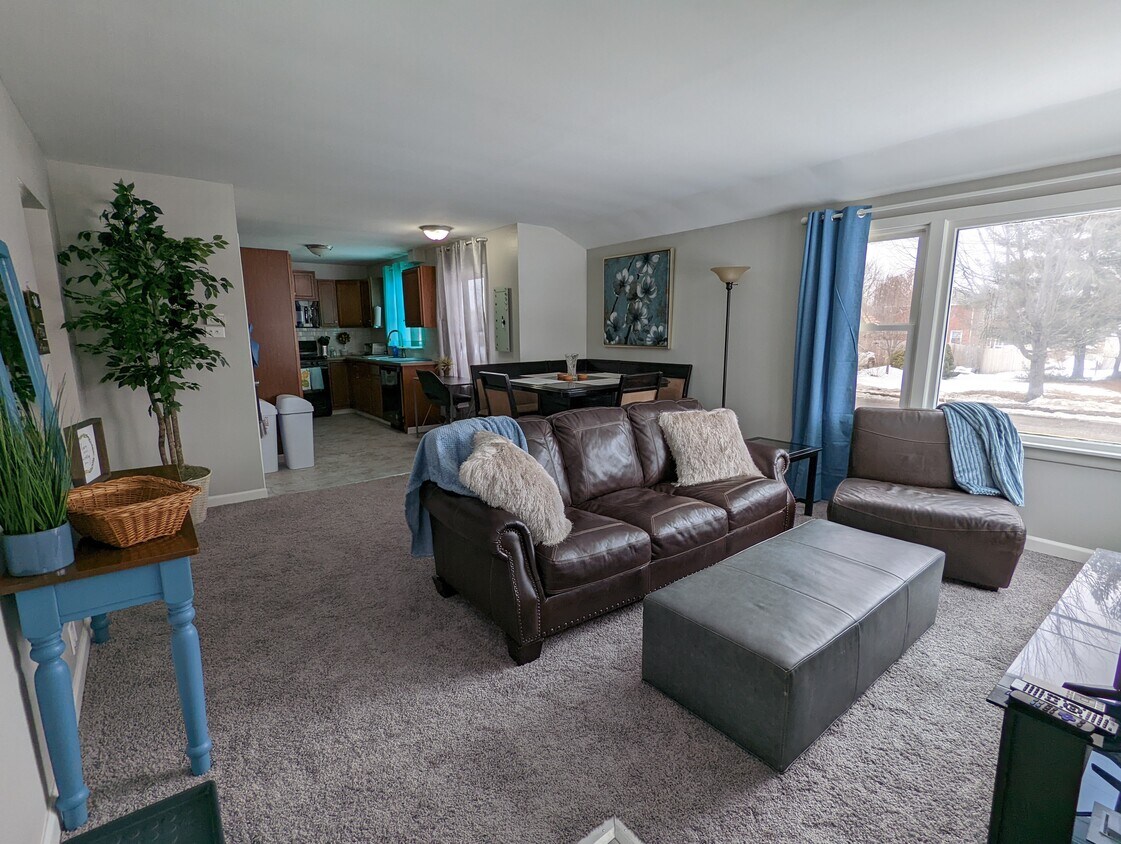 739 Hale St, Normal, IL 61761 House Rental in Normal, IL