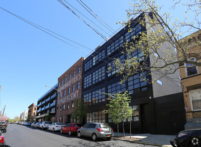 Building Photo - 336 Himrod Street