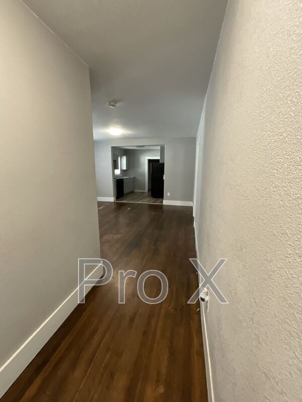 Building Photo - 211 E Adams St