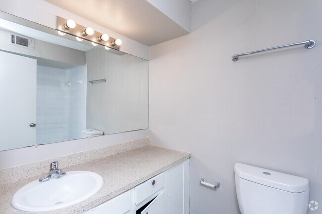 3HAB, 2BA - 1.223 ft² - Pineview Apartments