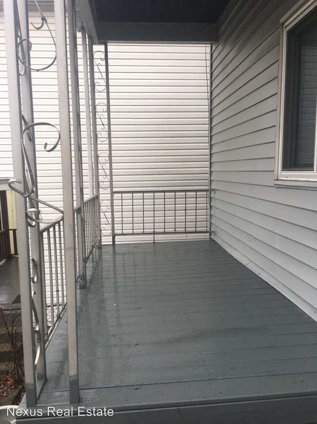 Building Photo - 3 br, 2 bath Apartment - 1407 Virginia Ave.