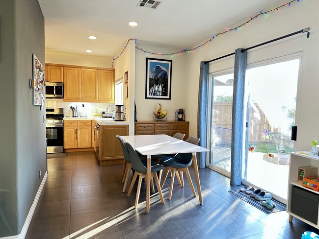 Open floor plan dining space - 1583 W Katella Ave