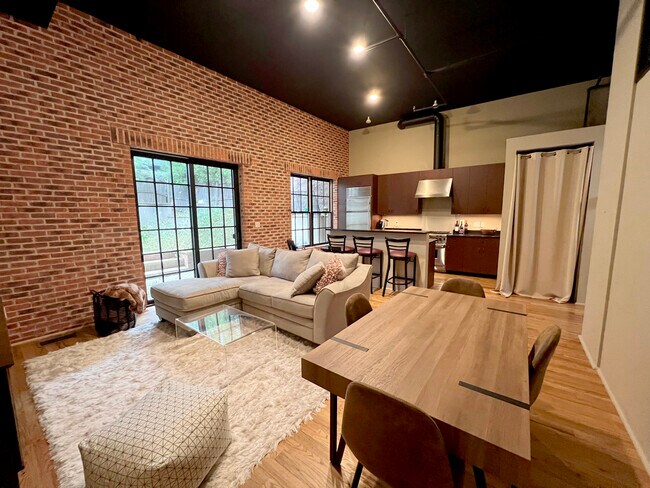 Foto del edificio - 120 Mamaroneck Ave