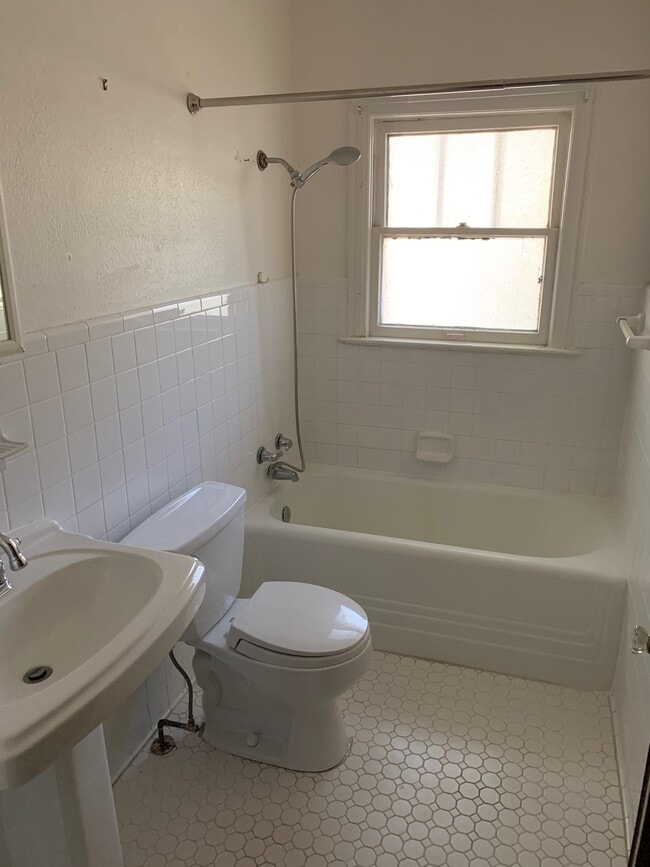 6001 Goliad Ave, Dallas, TX 75206 House Rental in Dallas, TX