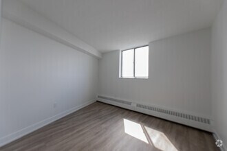 1BR, 1BA - 653SF - Bedroom - 50 Burnhill Road