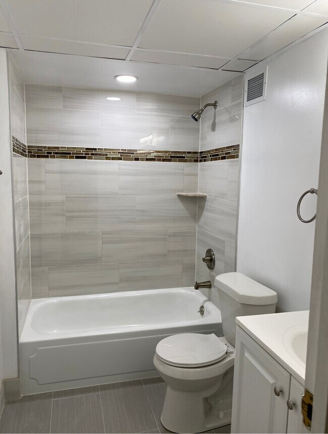 801 Yale Ave Unit Apt 102, Swarthmore, PA 19081 Condo for Rent in