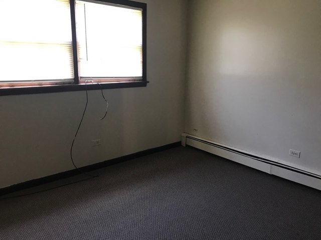 Foto del edificio - 15028 Chicago Rd