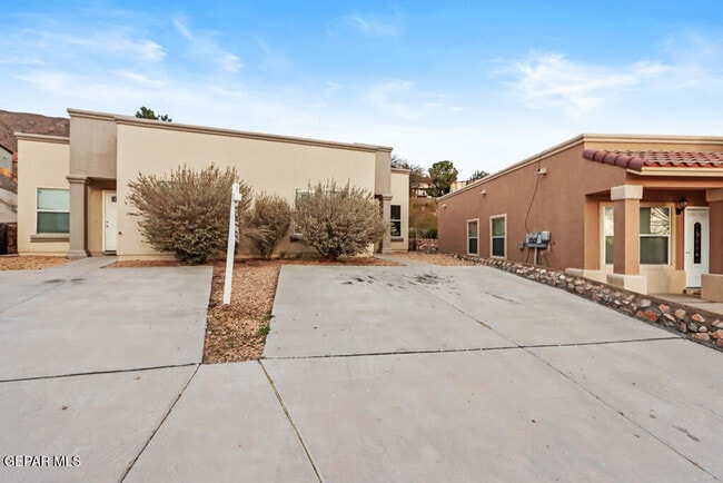 Foto del edificio - 4716 Pistolero Ln