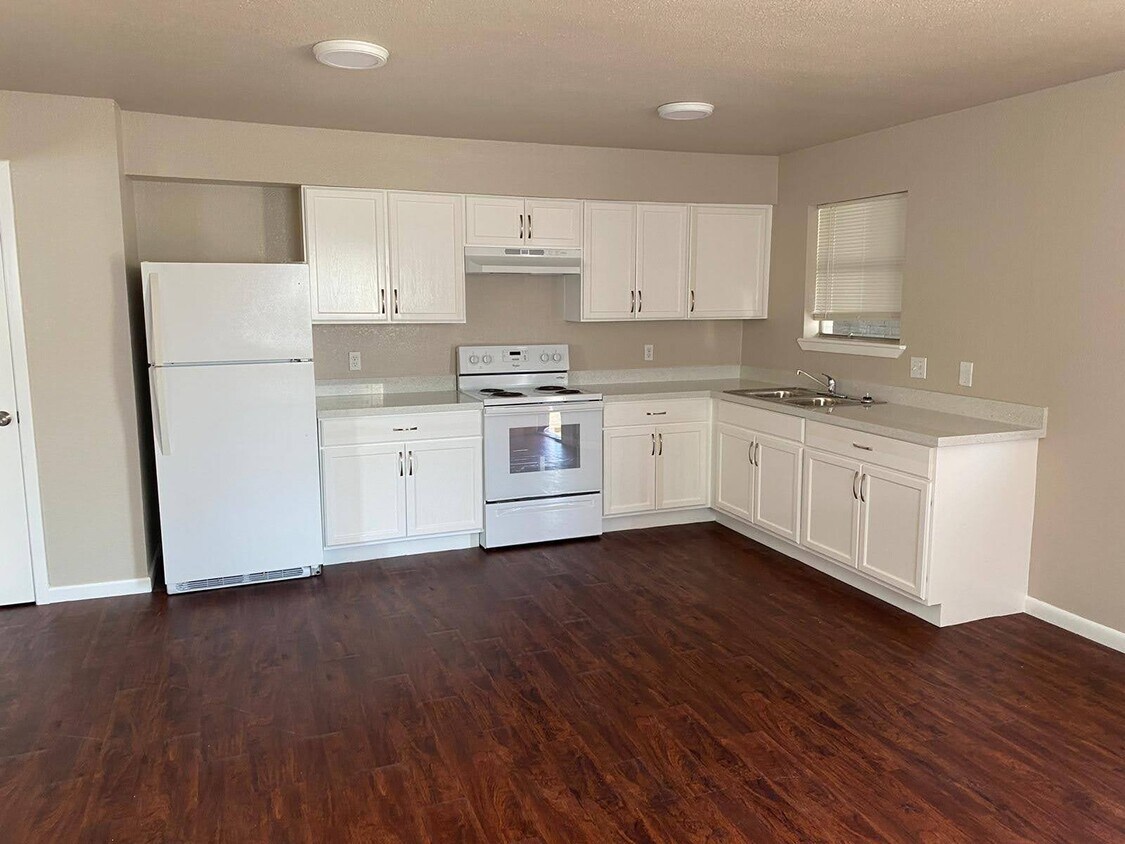 Foto principal - 1113 Primrose Ave