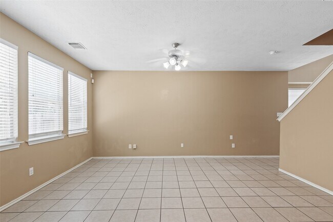 Building Photo - 3323 Atherton Canyon Ln