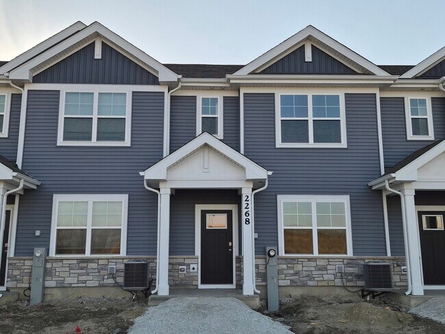 Building Photo - 2268 Barbera Dr