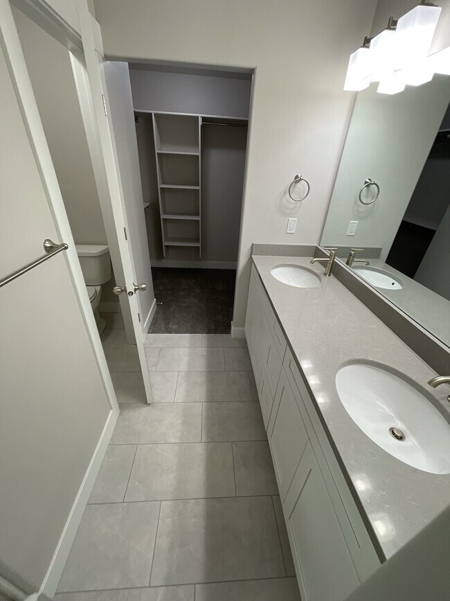 Foto del edificio - 13969 S Silver Peak Ln