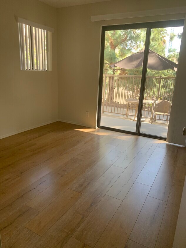 Strathmore Regency Apartments Apartments in Los Angeles, CA