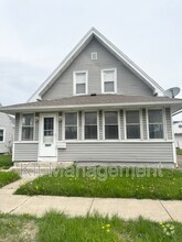 Building Photo - 2647 122nd St