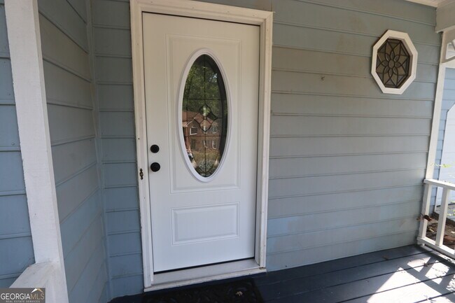 Foto del edificio - 2840 Spring Ridge Cir