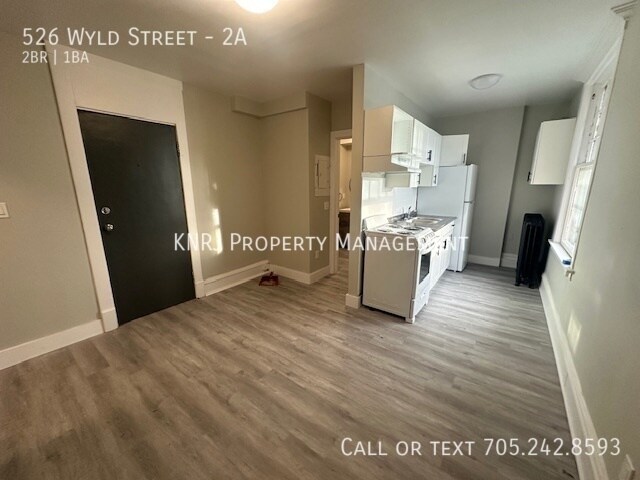 Photo du bâtiment - Two Bedroom Apartment (KNRJ PM)