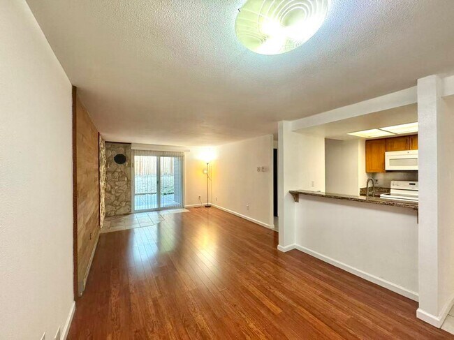 Foto del edificio - 14556 NE 31st St