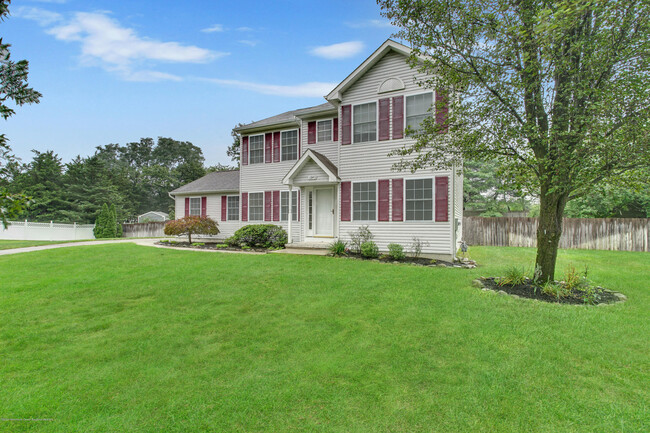 Building Photo - 1243 Eagle Ct
