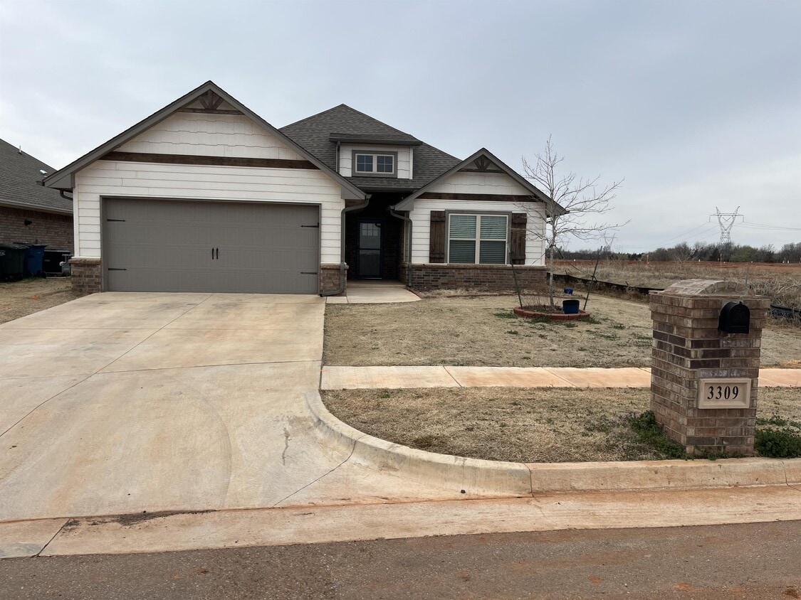 Primary Photo - 3309 Welling Rd