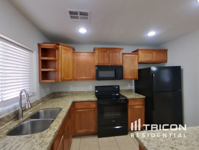 Foto del edificio - 7302 W Heatherbrae Dr