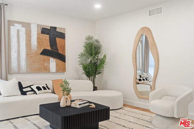 Building Photo - 1222 S Westgate Ave