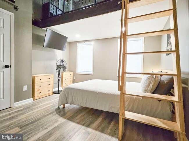 Foto del edificio - 1214 N King St