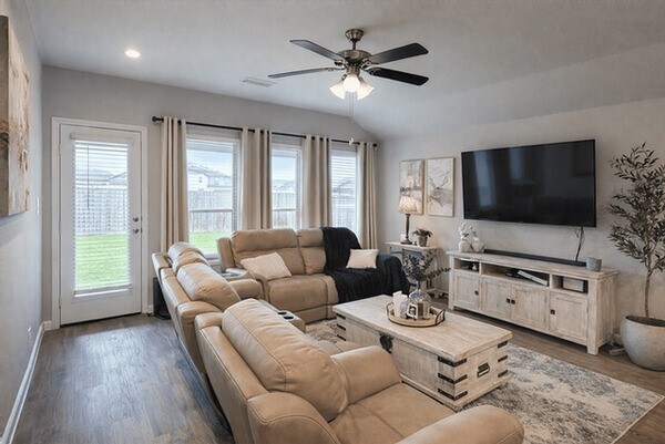 Foto del edificio - 1502 Ashford Bend Ln