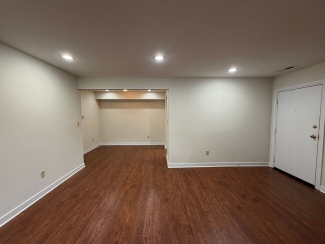 Building Photo - 137 Green Turtle Ln