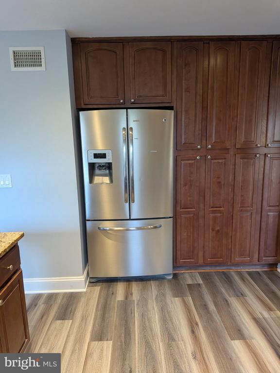 Foto del edificio - 1516 Coat Ridge Rd