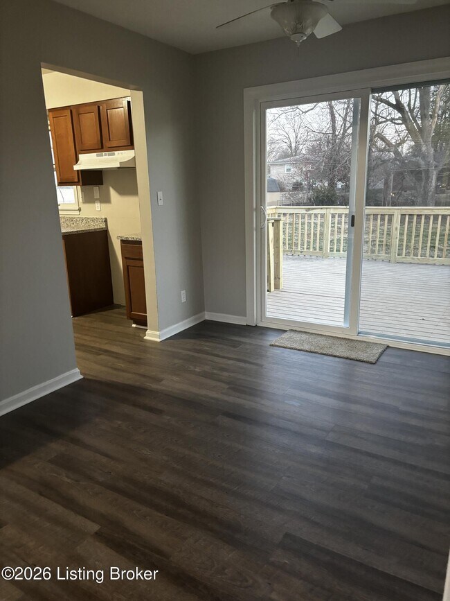 Foto del edificio - 4406 Rockwood Dr