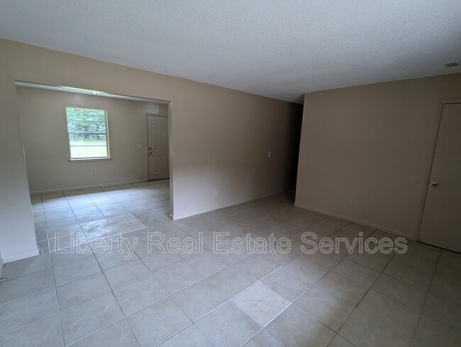 Building Photo - 7115 E Oglethorpe Hwy