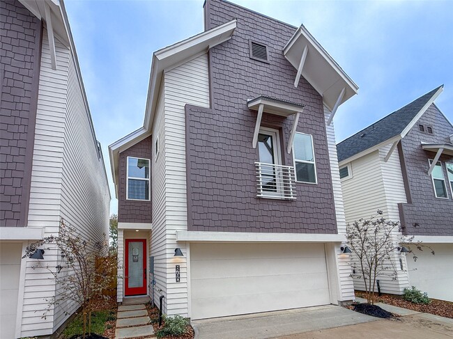 Foto del edificio - 879 Rachel St