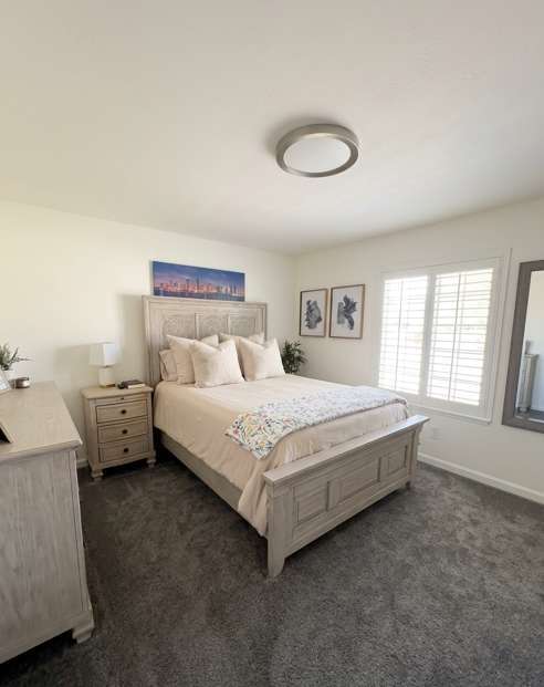 Building Photo - 16260 Vaquero Ct