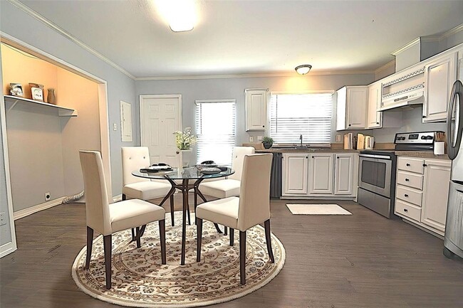 Building Photo - 11715 Greenglen Dr