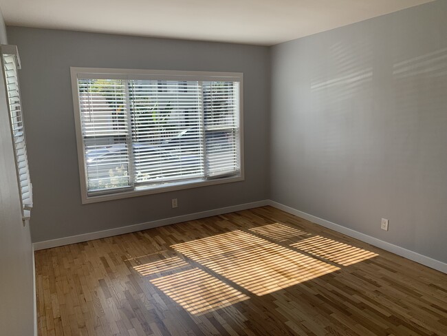 Living room - 12005 Louise Ave