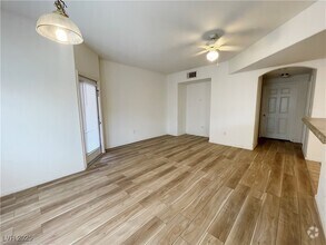 Building Photo - 6160 Rumrill St