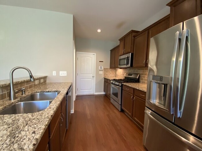 Building Photo - 148 Torrey Heights Ln