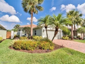 Building Photo - 9322 Trieste Dr