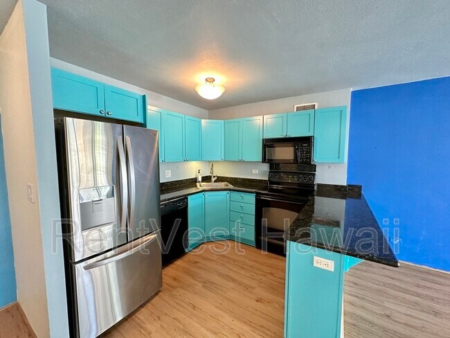 Building Photo - 430 Kaiolu St
