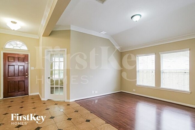 Building Photo - 31311 Trinity Park Ln