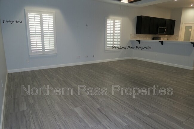 Foto del edificio - 13153 Cozy Cove Ave