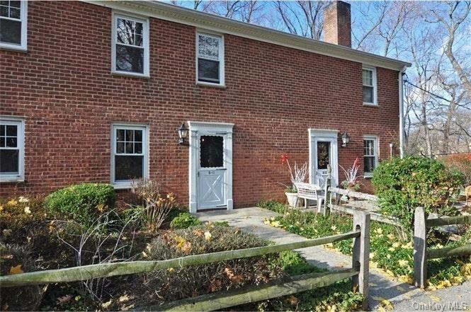100 Cedar St Unit B11  