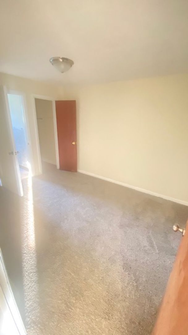 Foto del edificio - 3 bed/1 bath Apartment - Sherburne Earlville School District