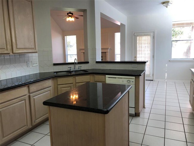Foto del edificio - 15310 Truslow Point Ln