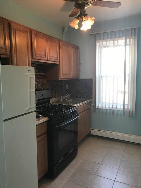 Building Photo - 2242 43rd St