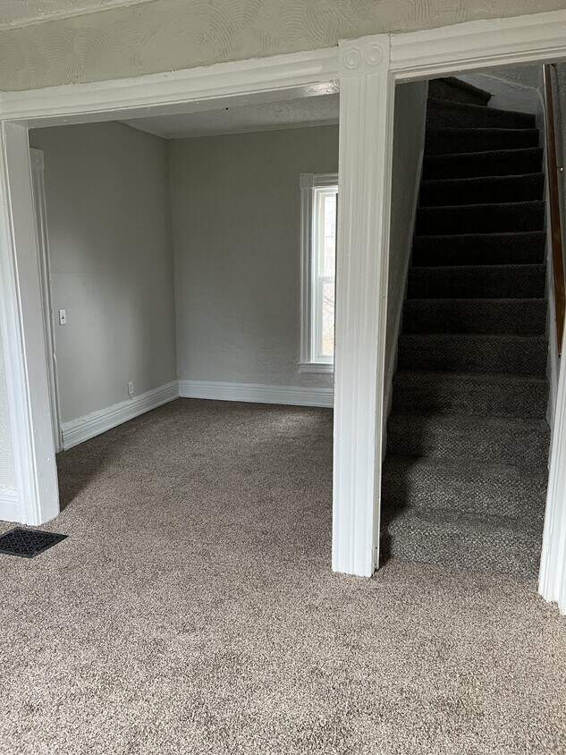 Foto principal - 933 Jefferson Ave