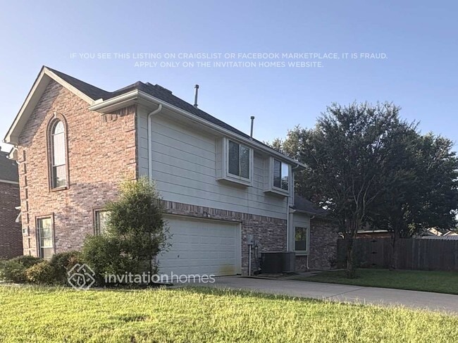 Building Photo - 3002 Wren Ln